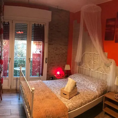 Hostel Europe Station Parma
